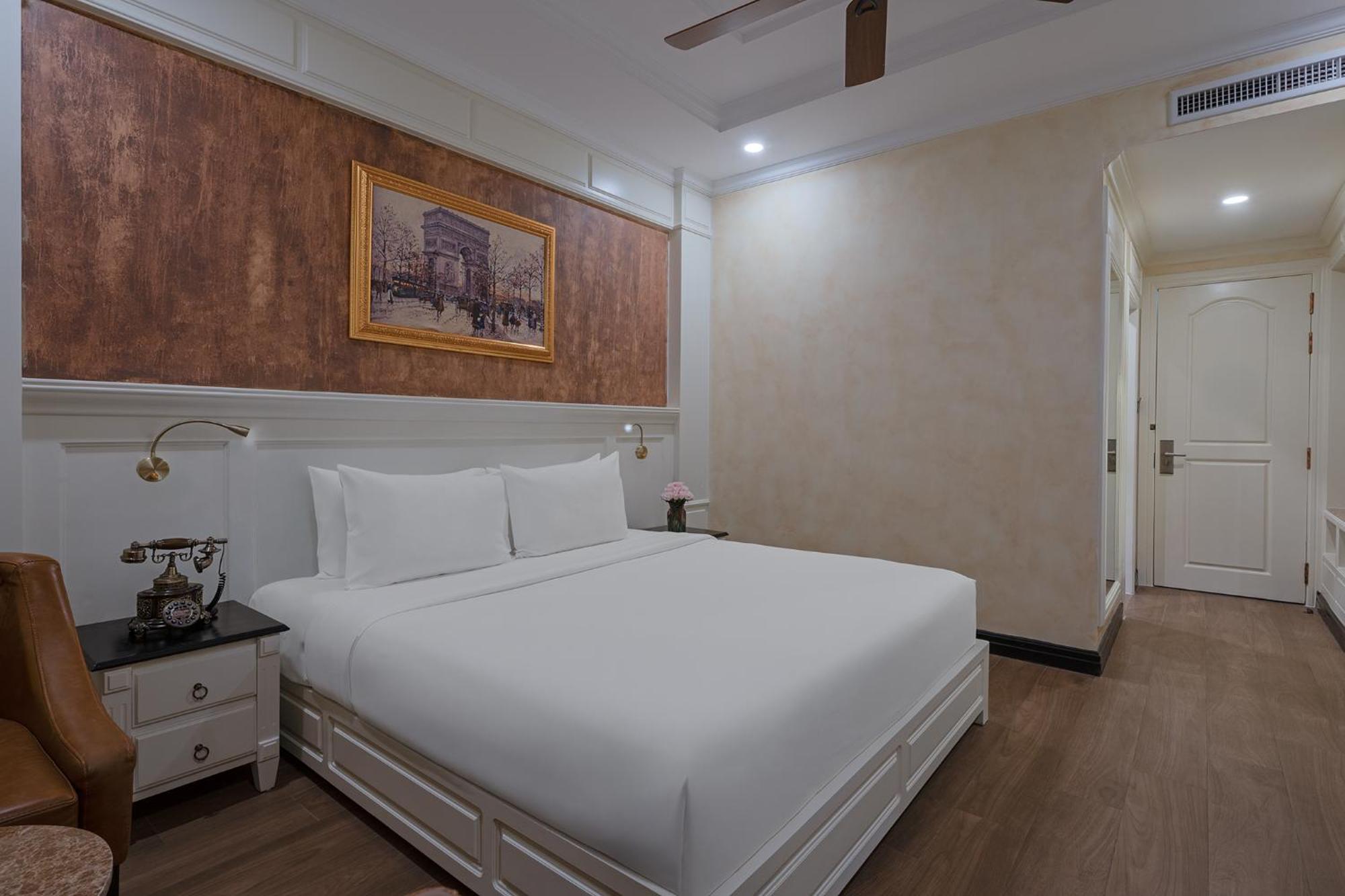 Anik Palace Hotel Phnom Penh Exterior foto